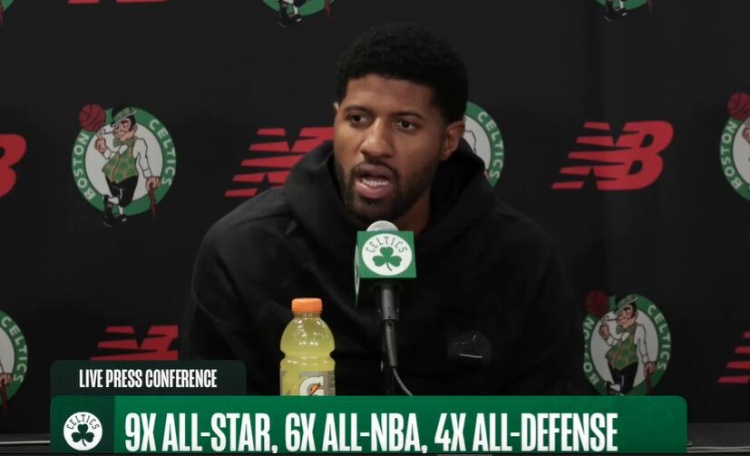 乔治谈杰伦·布朗:他曾帮绿军升起冠军旗帜 我不是来填补他空缺 乔治谈杰伦·布朗:他曾帮绿军升起冠军旗帜 我不是来填补他空缺